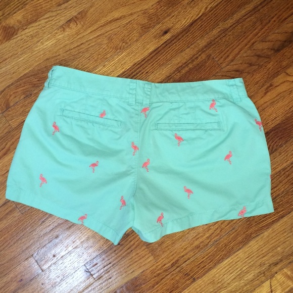 Old Navy flamingo shorts - Picture 4 of 4